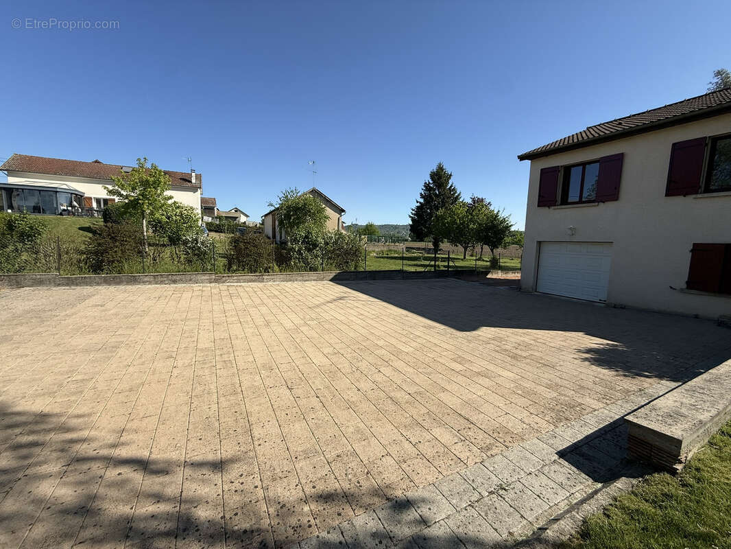 Appartement à HAUTERIVE
