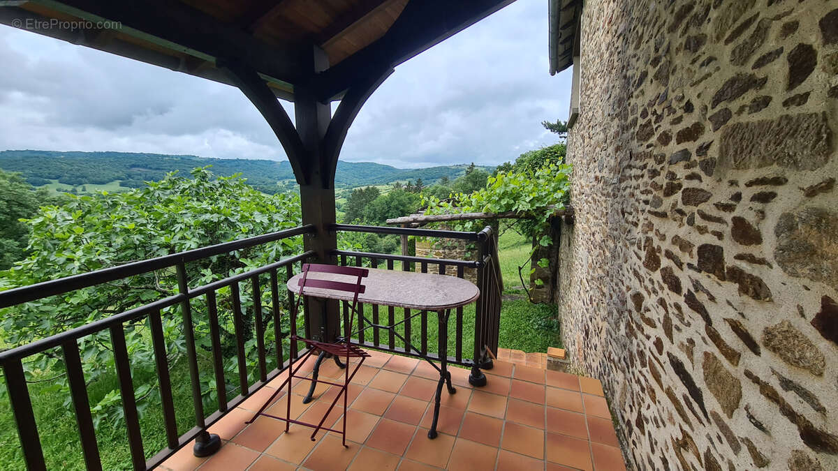Maison à BEYNAT