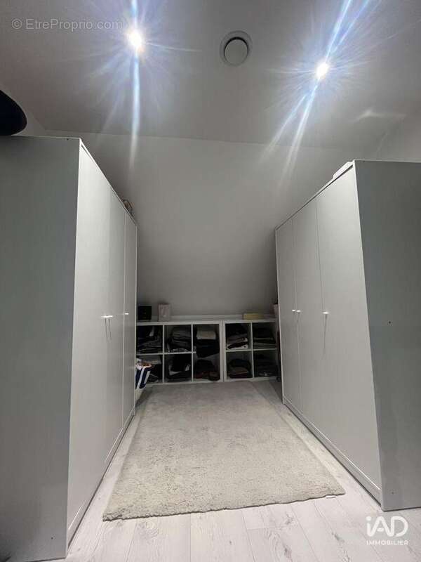 Photo 8 - Maison à CHATENAY-SUR-SEINE