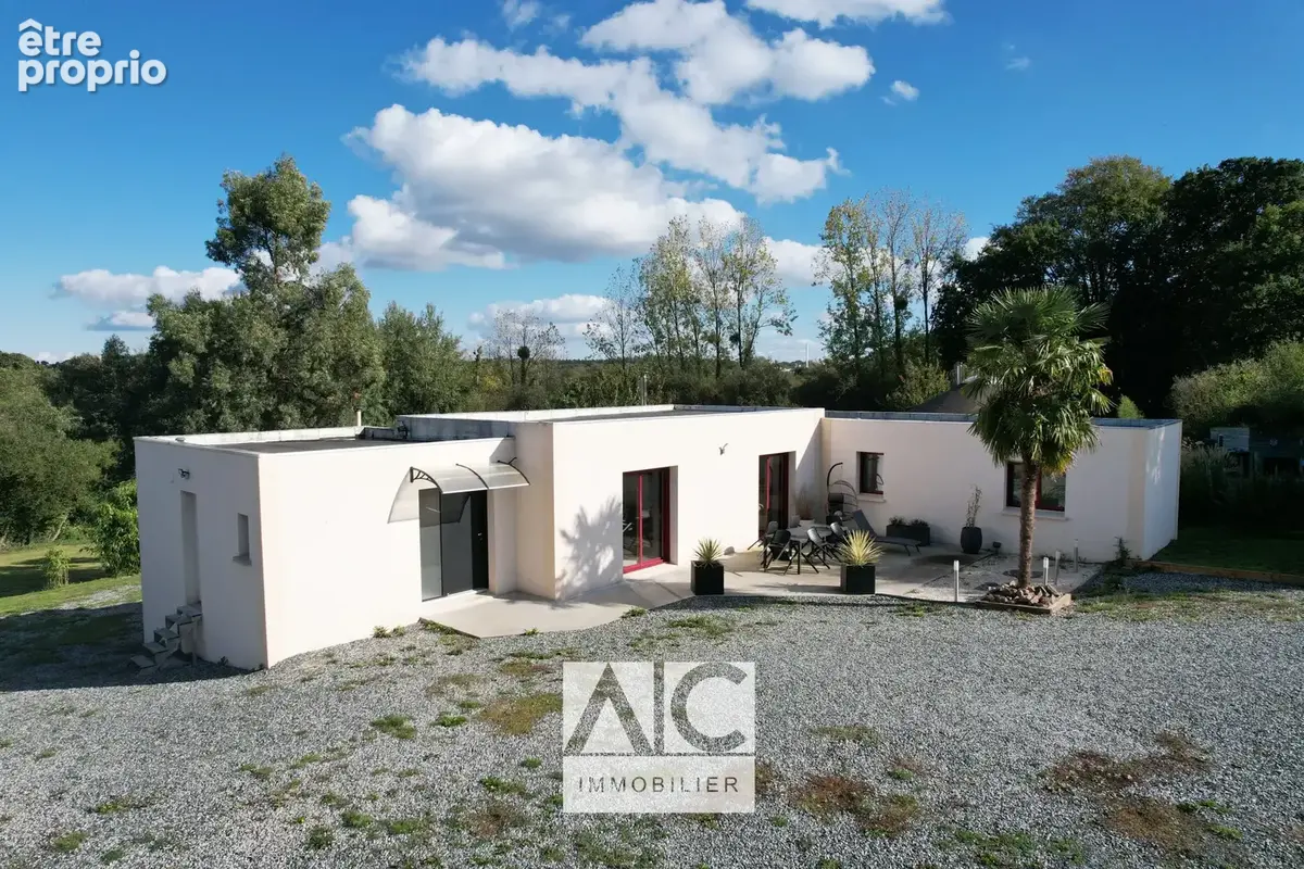 Maison de plain-pied, 5 pièces, 144m2, PLOUVARA (22170) - photo 2