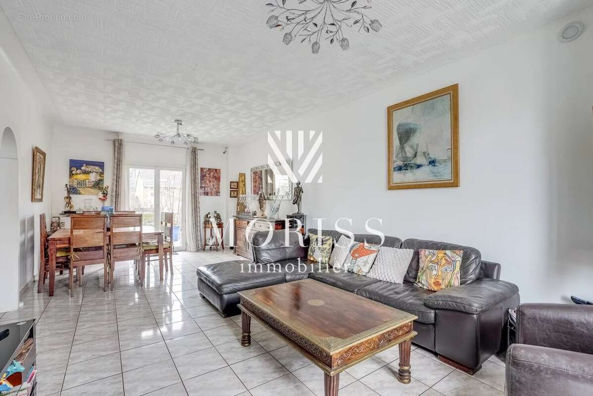 Maison à ROMAINVILLE