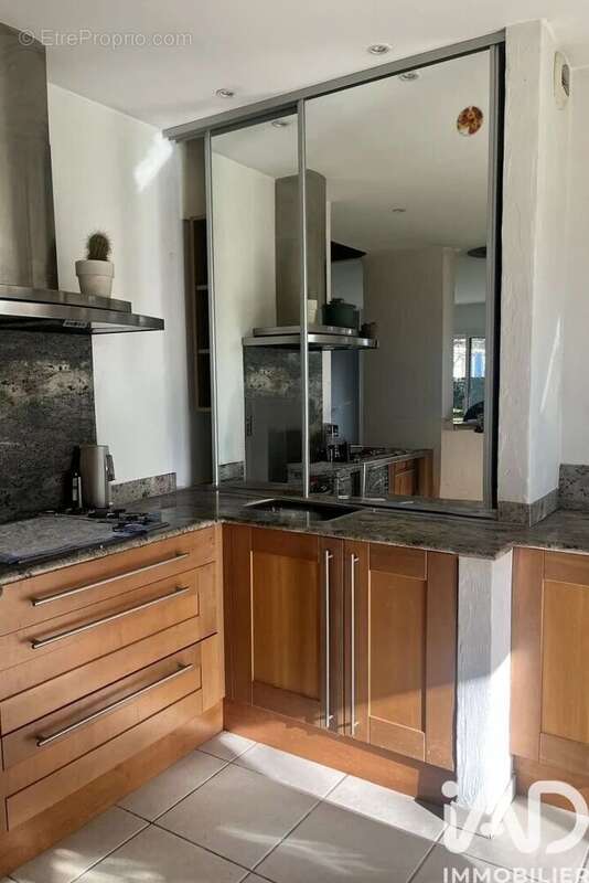 Photo 7 - Maison à JUILLAN