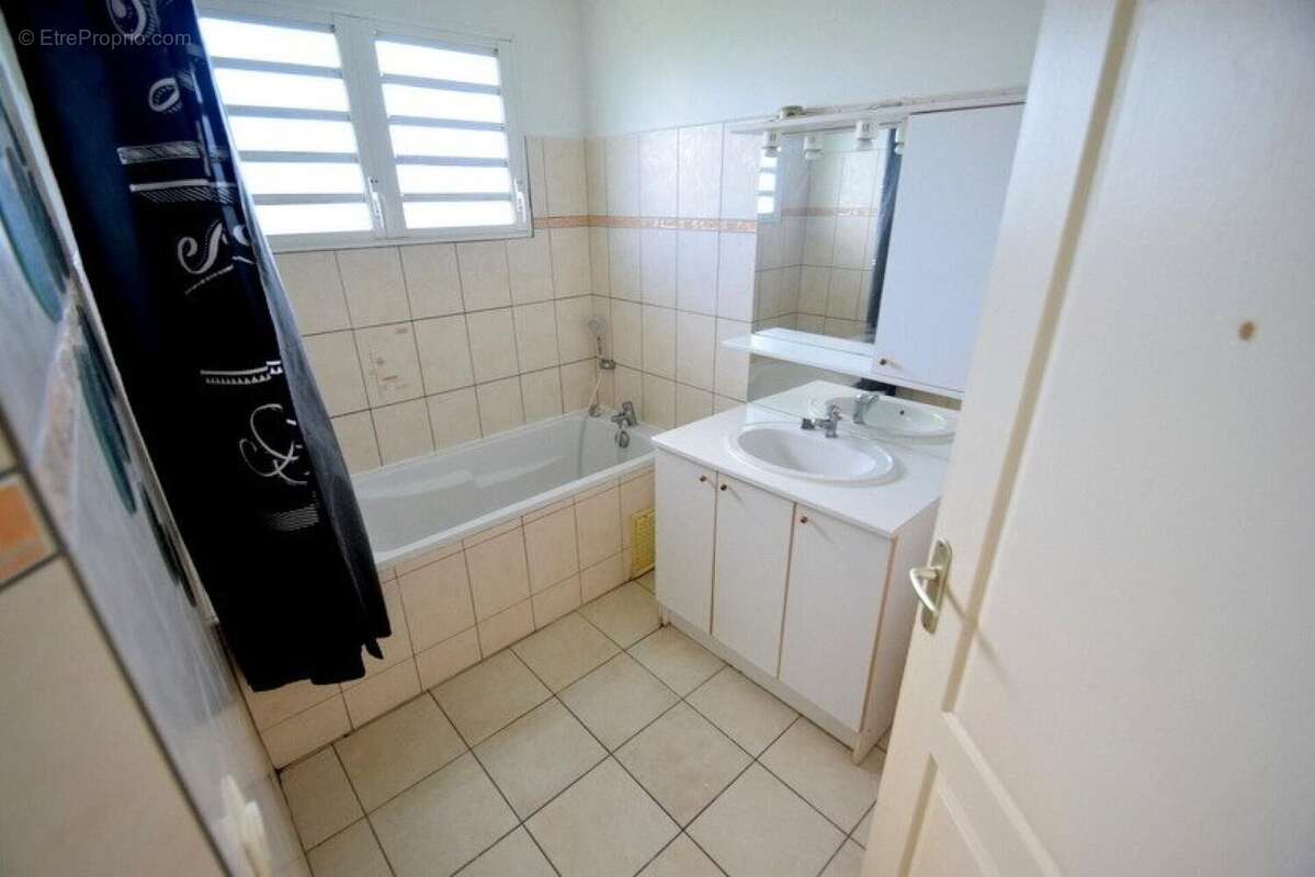 Photo 2 - Appartement à LE TAMPON