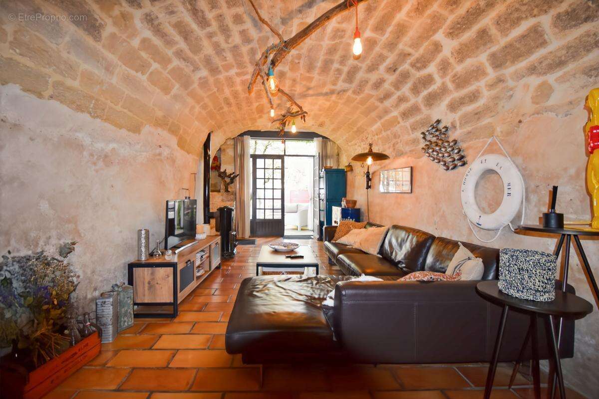 Maison à UZES