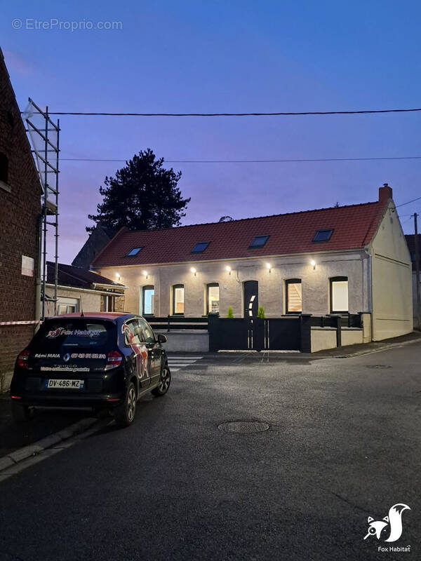 Maison à FONTAINE-NOTRE-DAME