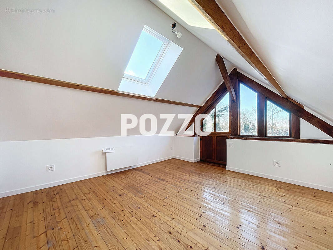 Maison à PONT-L&#039;EVEQUE