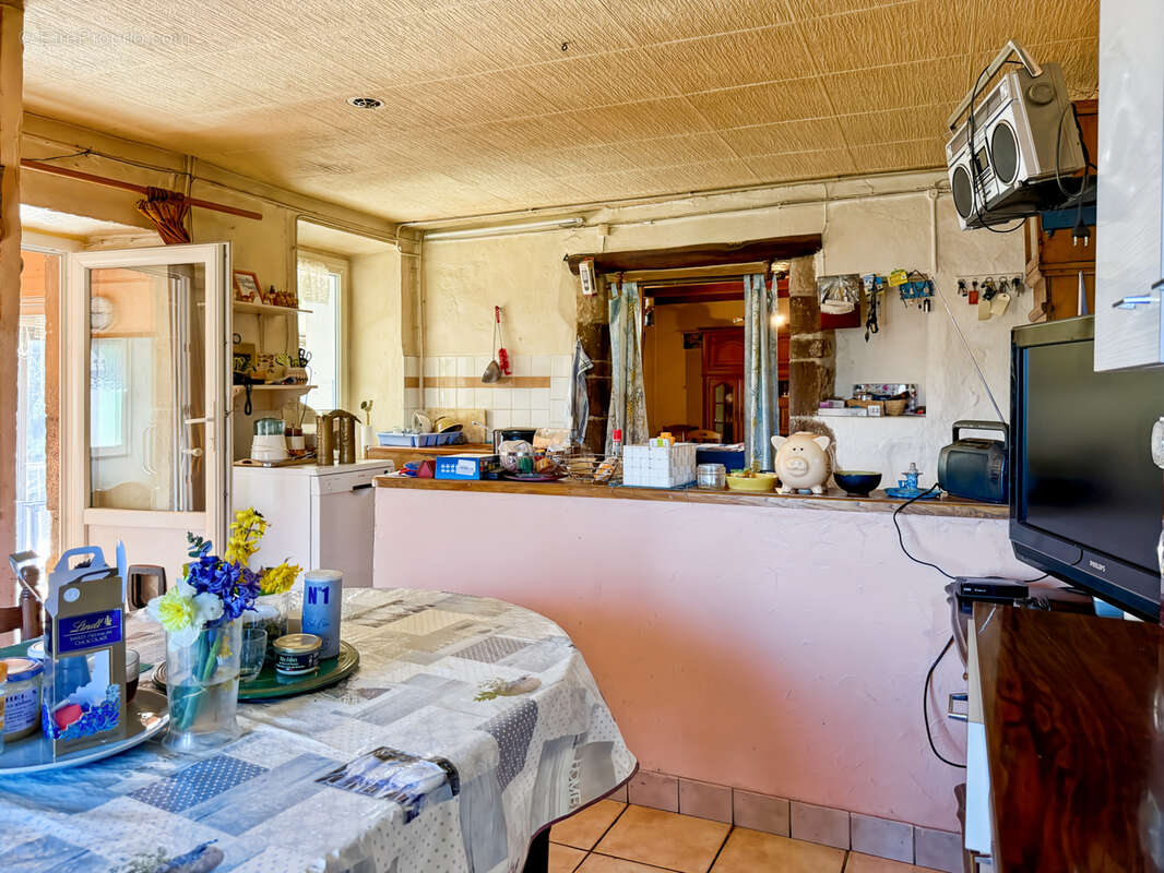 Maison à CHAZEAUX