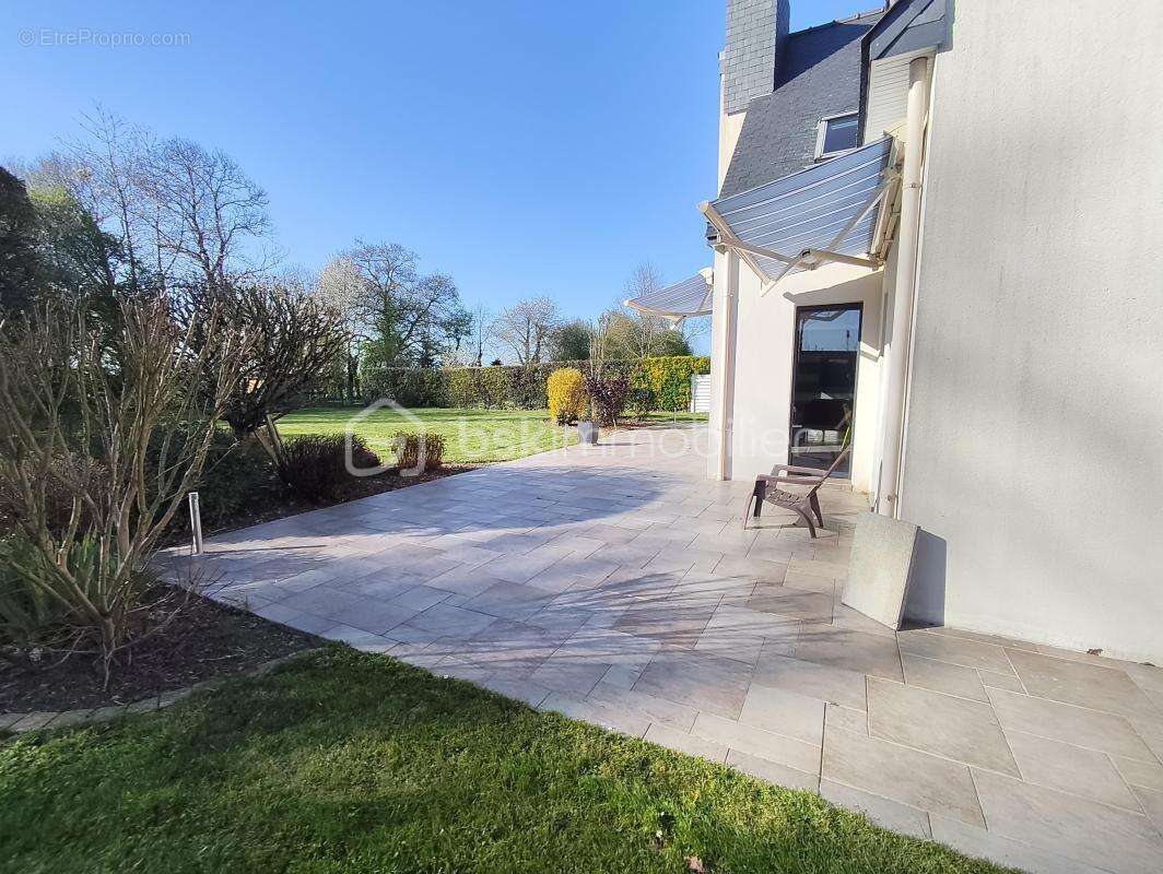 Maison à LA MEZIERE