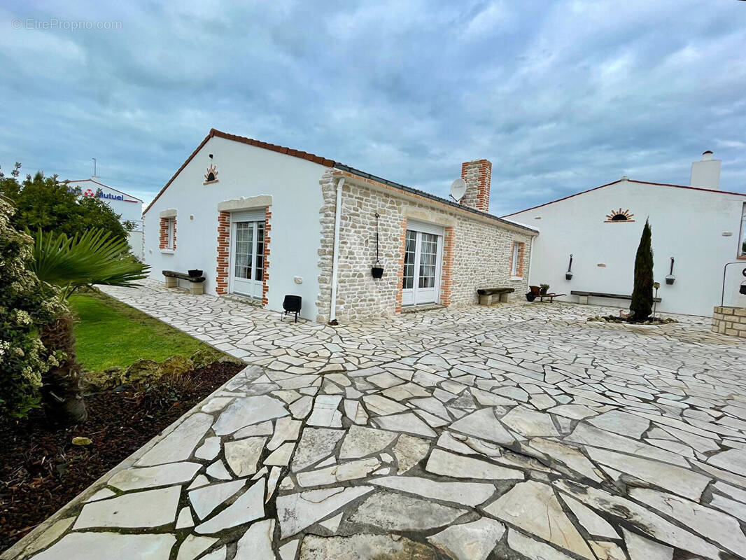 Maison à L'AIGUILLON-SUR-MER
