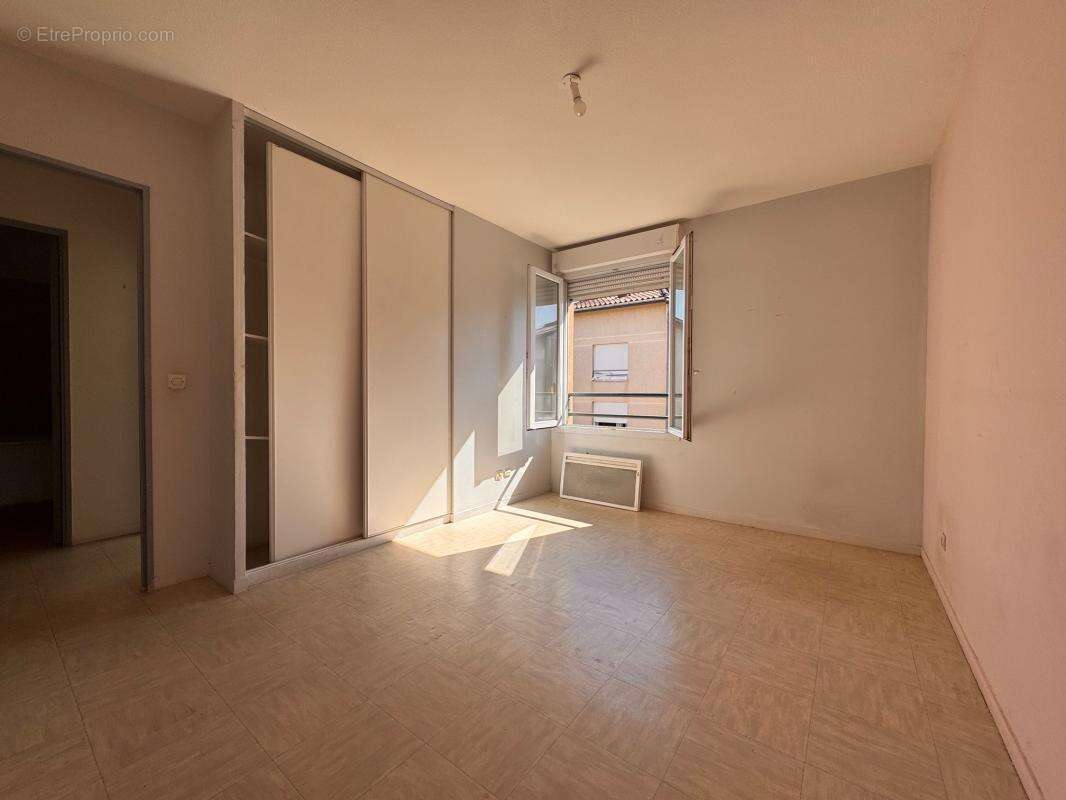 Appartement t4 - photo 13