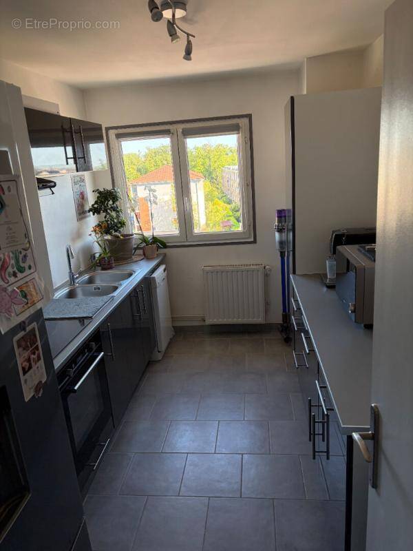 Appartement à SAINTE-SAVINE