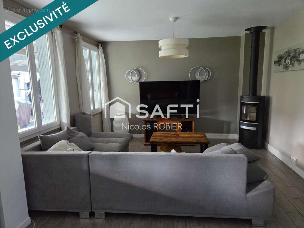 Photo 5 - Maison à SAINT-SYMPHORIEN