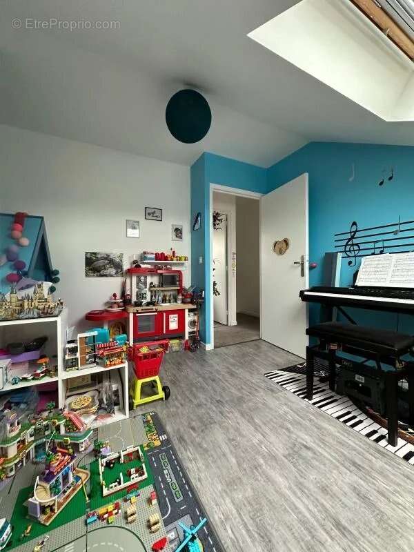 Appartement à PIERRELAYE