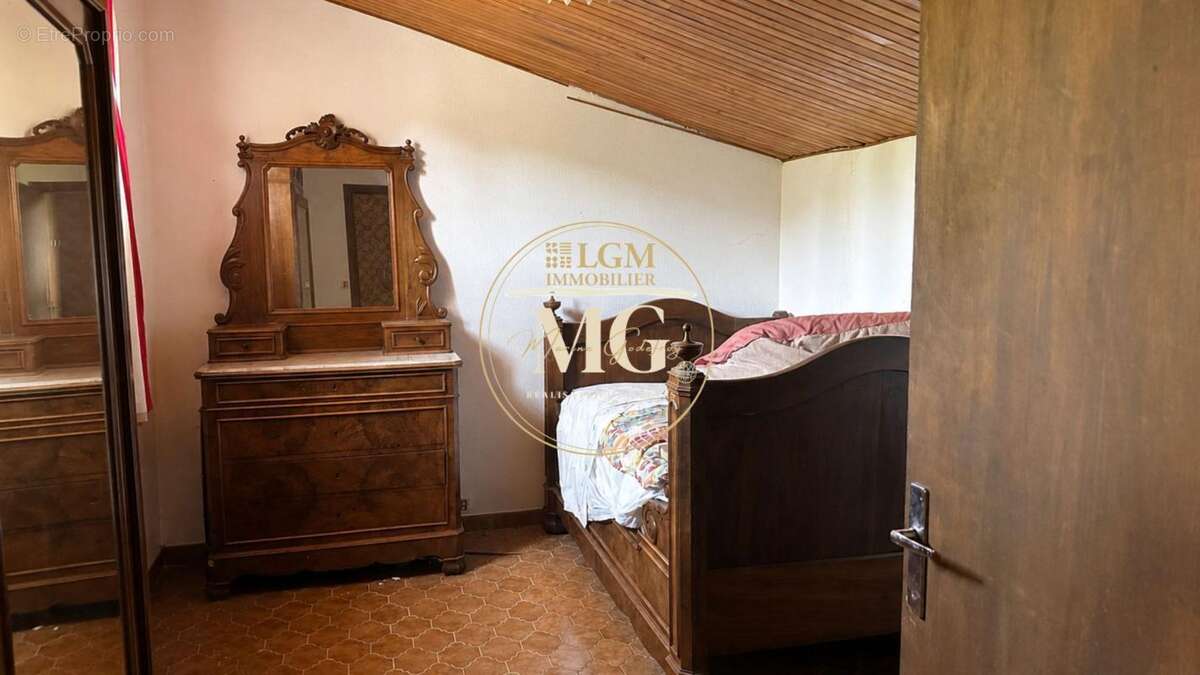 Maison - 7 pièces - 179m² - photo 11