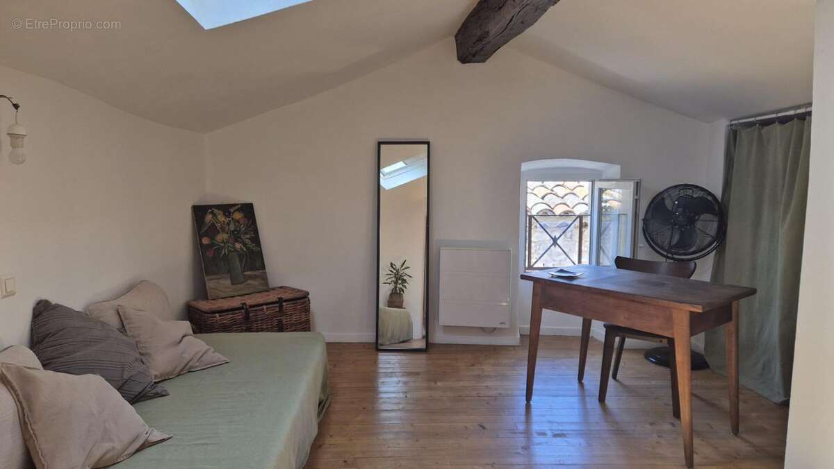 Maison à COMBAS