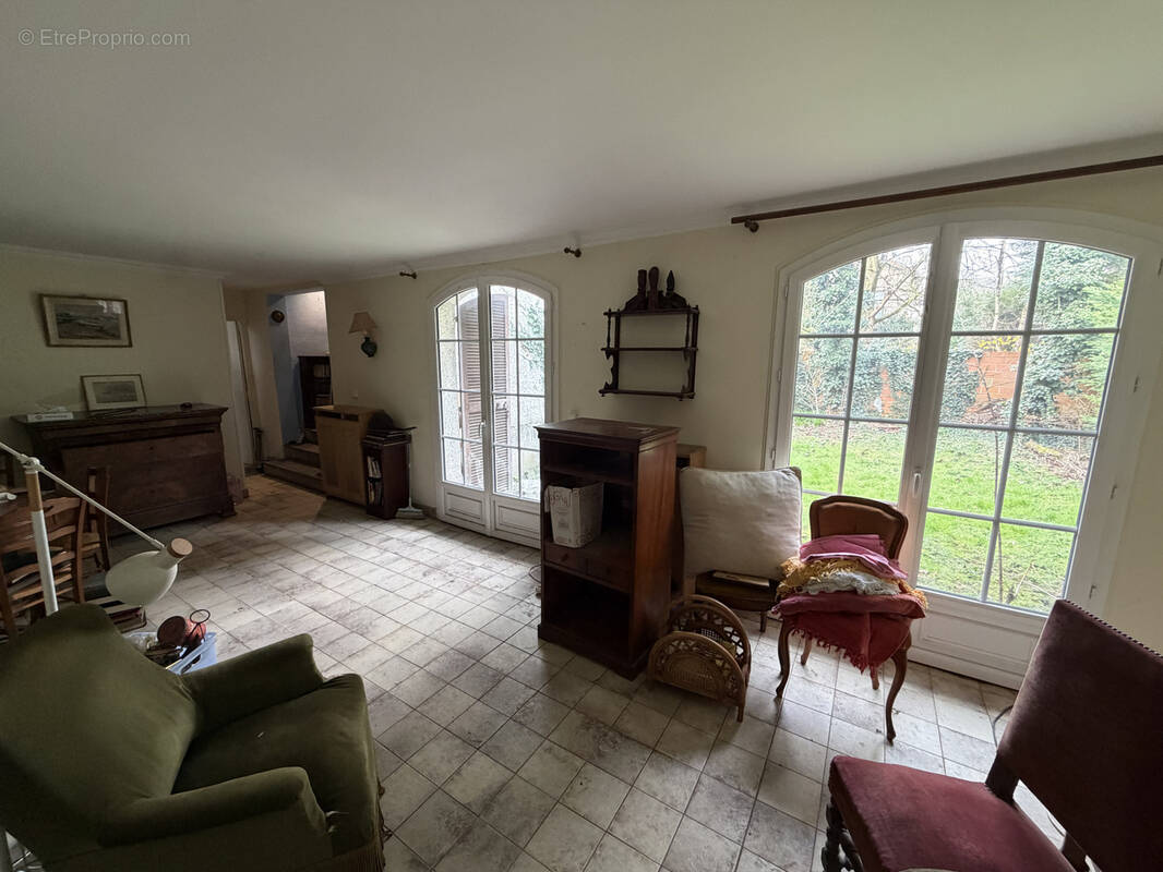 Maison à HOUILLES