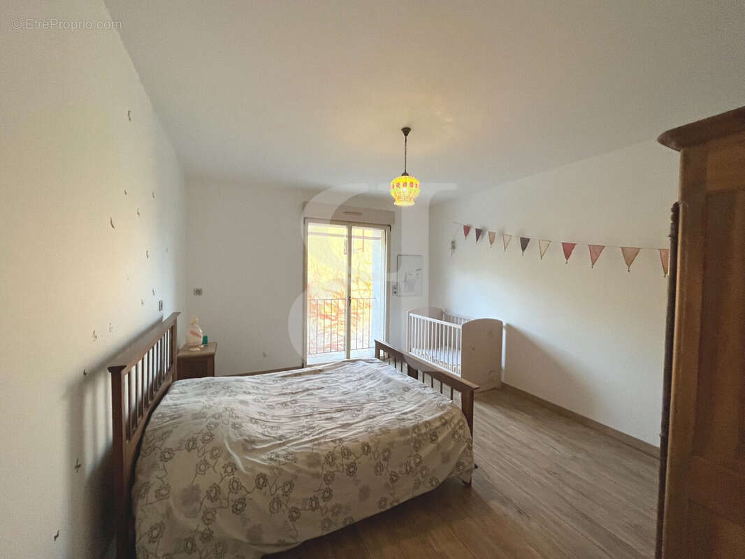 Maison à L'ISLE-SUR-LA-SORGUE