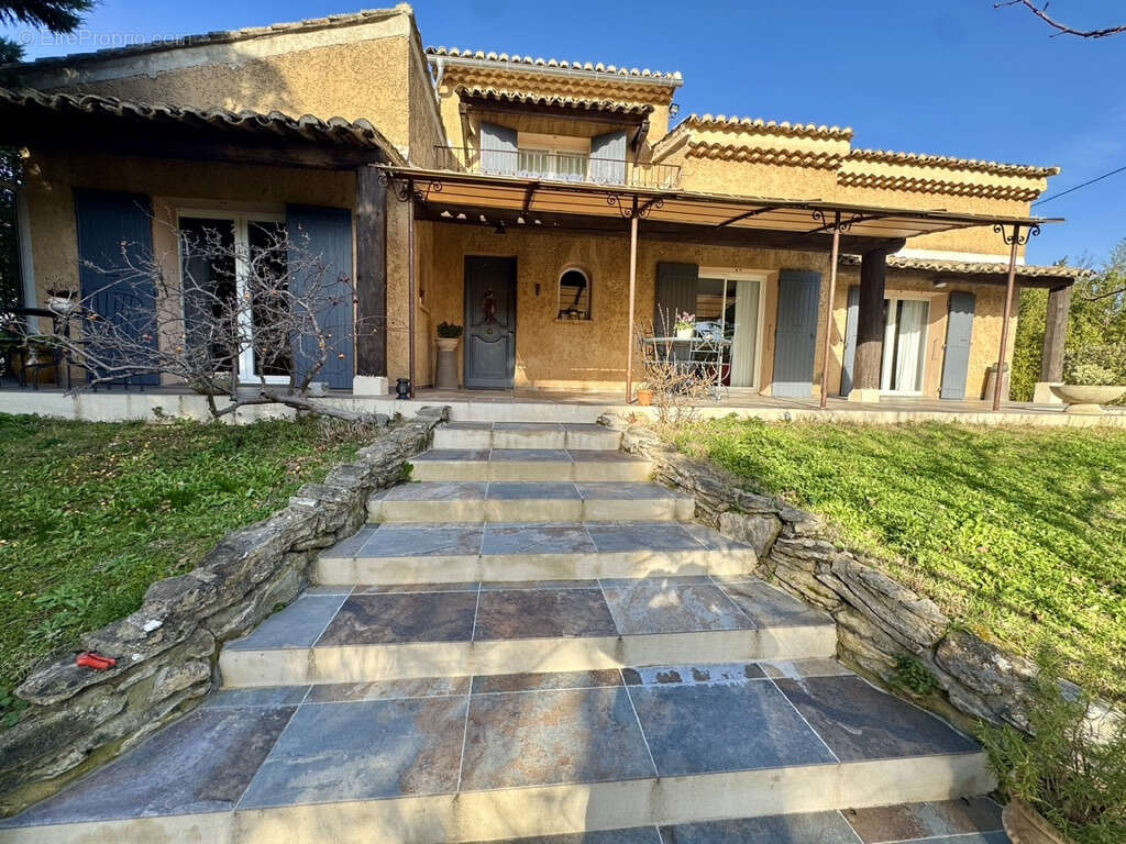 Maison à ORANGE