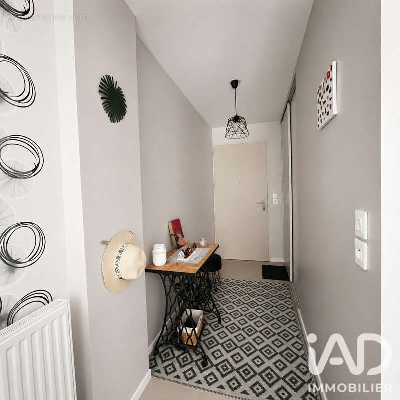 Appartement 68 m² à Rennes  - photo 2