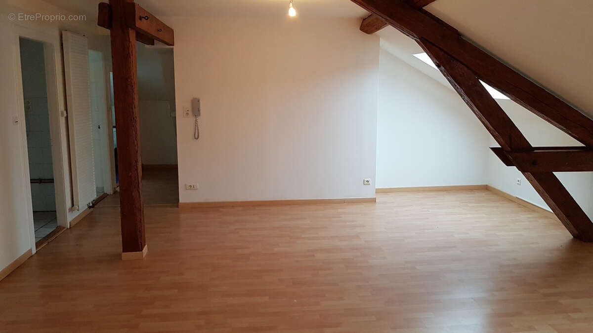Maison à SENONES