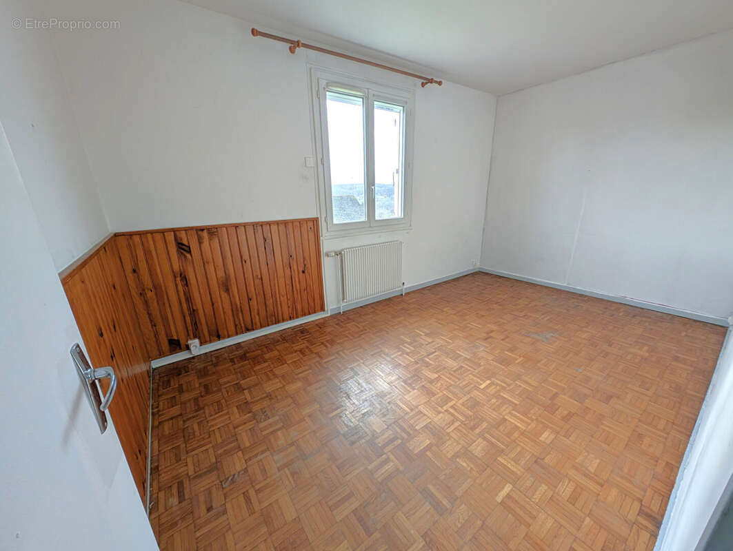 Maison à TOUCY