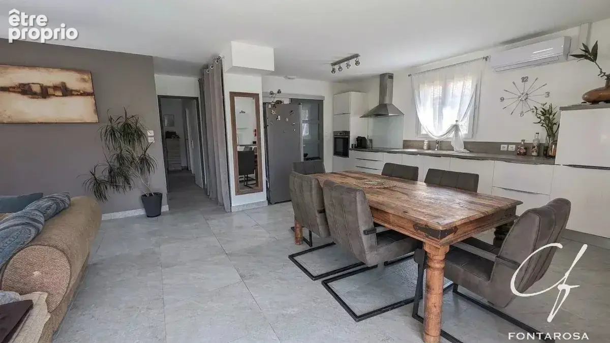 Roquebrune-sur-Argens, villa de plain-pied 5 pièces - photo 5