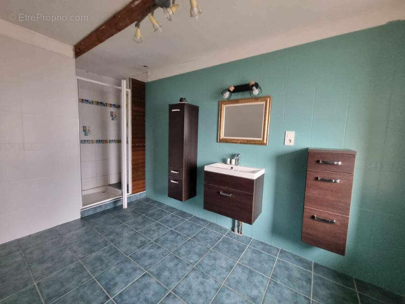 Maison à DORE-L&#039;EGLISE