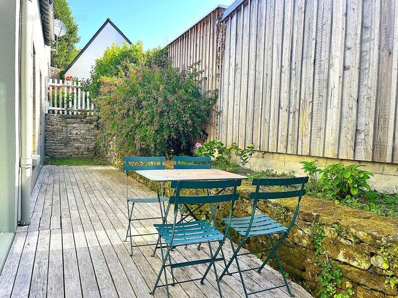 Ile aux moines, coeur de bourg, ancienne ecole transformee en habitation, 4 chambres, 748800€ fai - photo 13