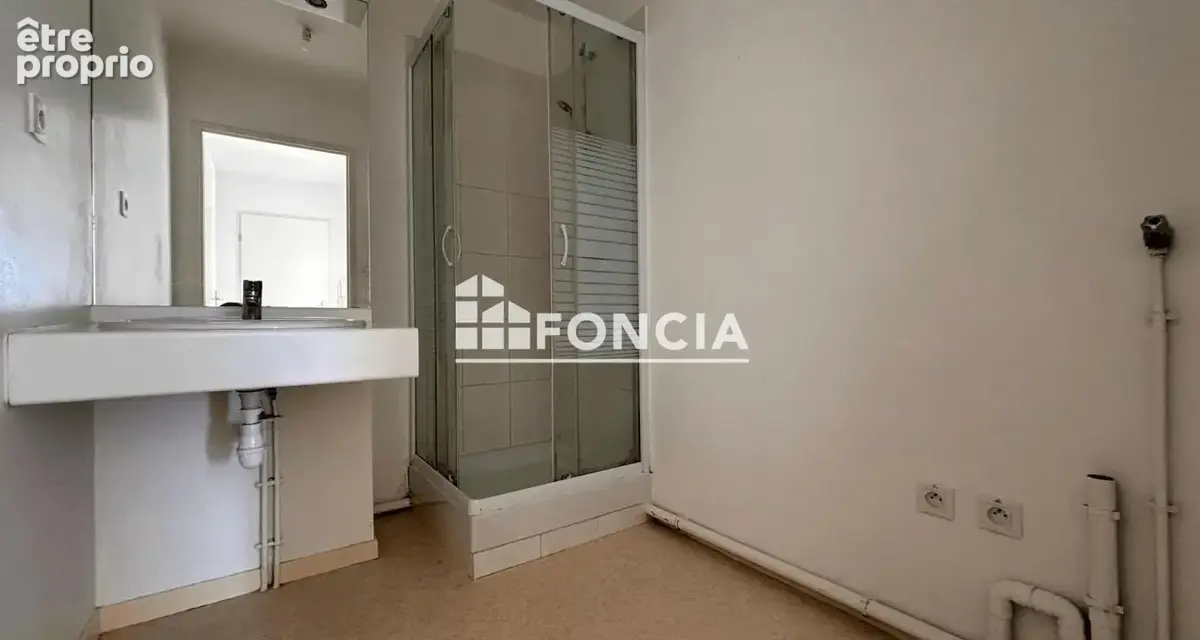 T2 avec balcon et 2 parkings - photo 6