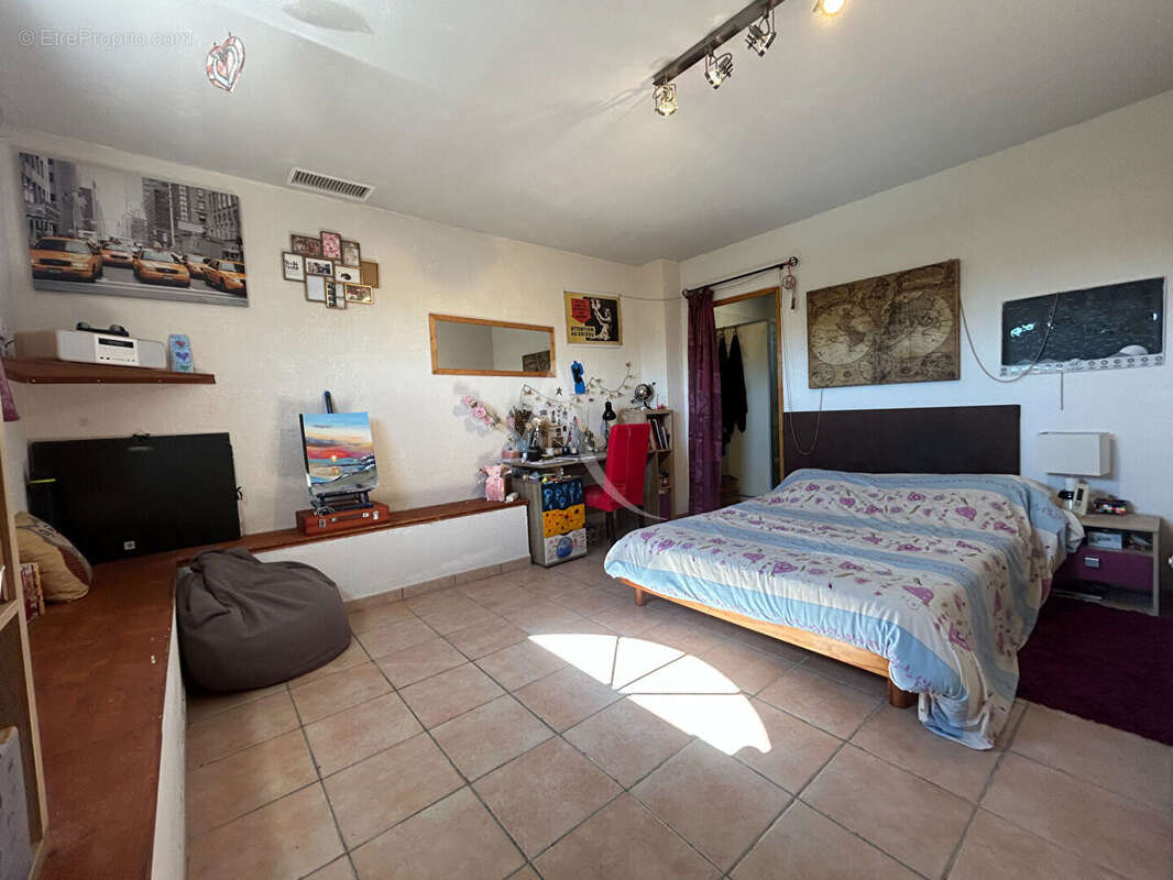 Maison à CARCASSONNE