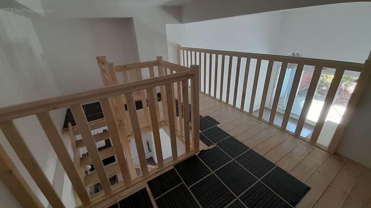 Appartement à CASTELNAU-LE-LEZ