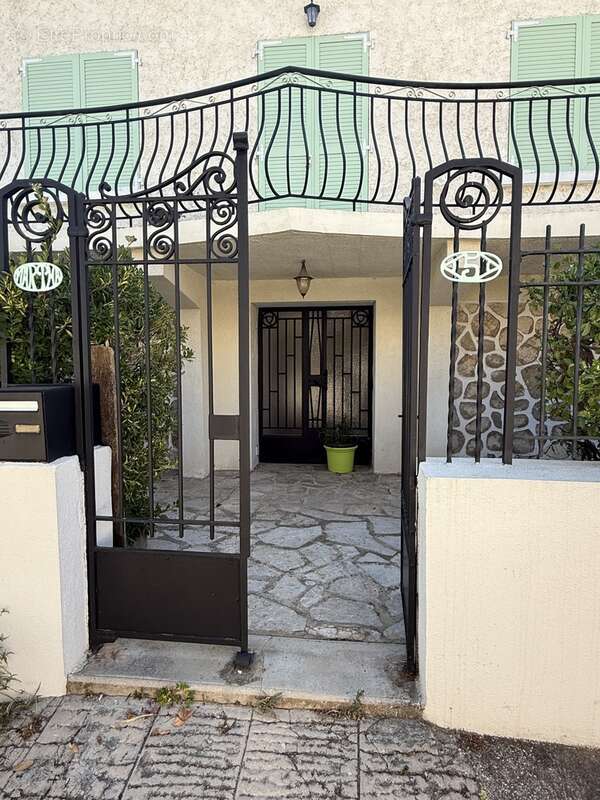 Maison à MARSEILLE-9E