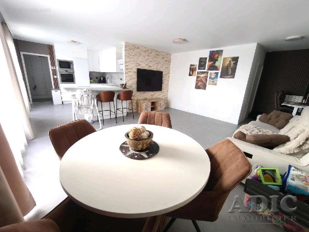 Maison à OTHIS