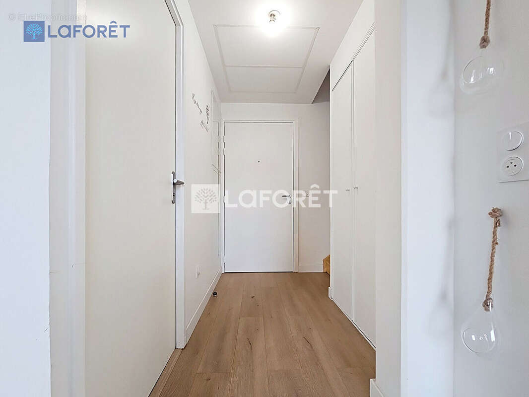 Appartement à COUPVRAY