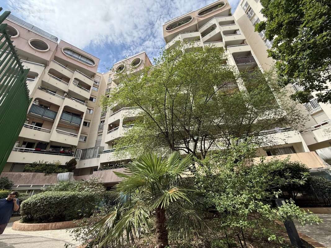 OFFRE ACCEPTEE EXCLUSIVITE - PARIS XIXème - Allée des Eiders - 2 pièces  avec Parking 48,20 m2  - 325 000 euros - photo 16
