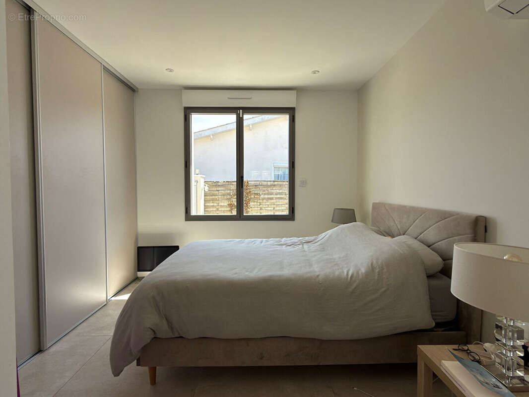 Bruges Maison de plain-pied 225 m² - photo 15