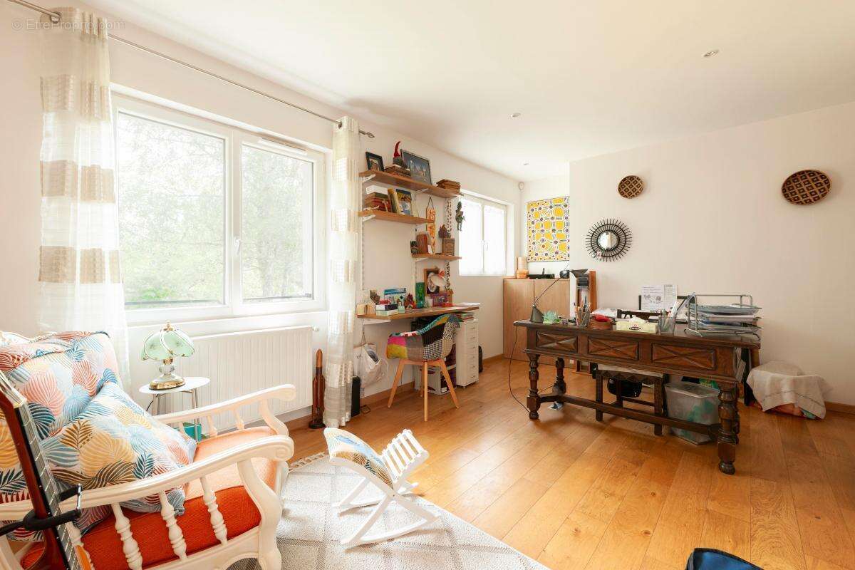 Maison à SAINT-PIERRE-DU-MONT