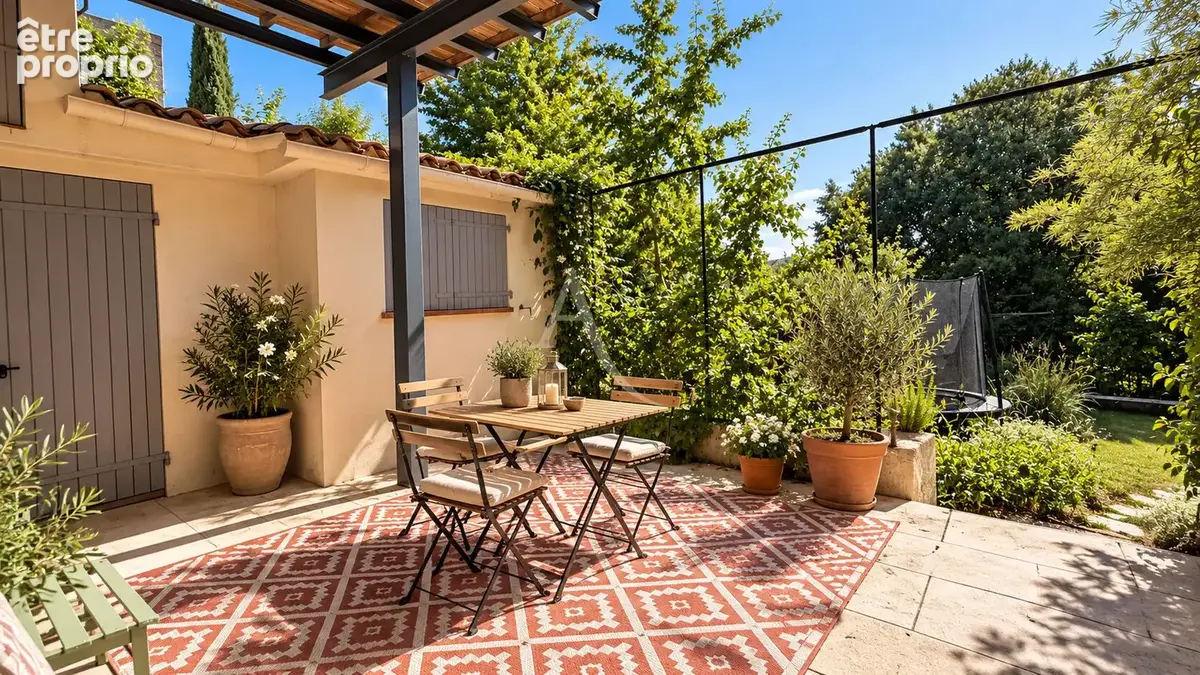 Villa 160m2 centre ville de manosque au calme piscine jardin garage parking privatif 5/6 places - photo 15
