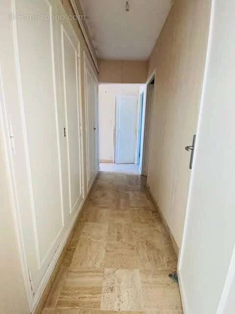 Appartement à MARSEILLE-9E