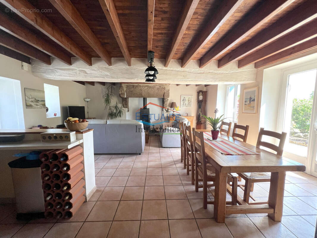 Maison à CORDEMAIS