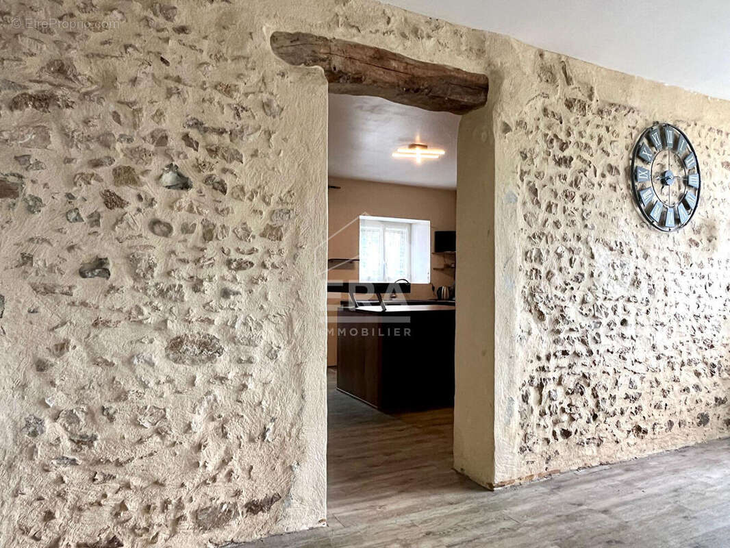Longère 110m² à chaintreaux - photo 7