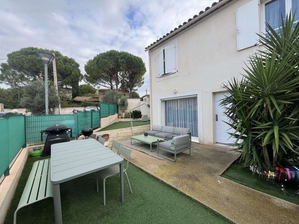 Grande villa avec Grand Jardin - Maison à LE ROVE