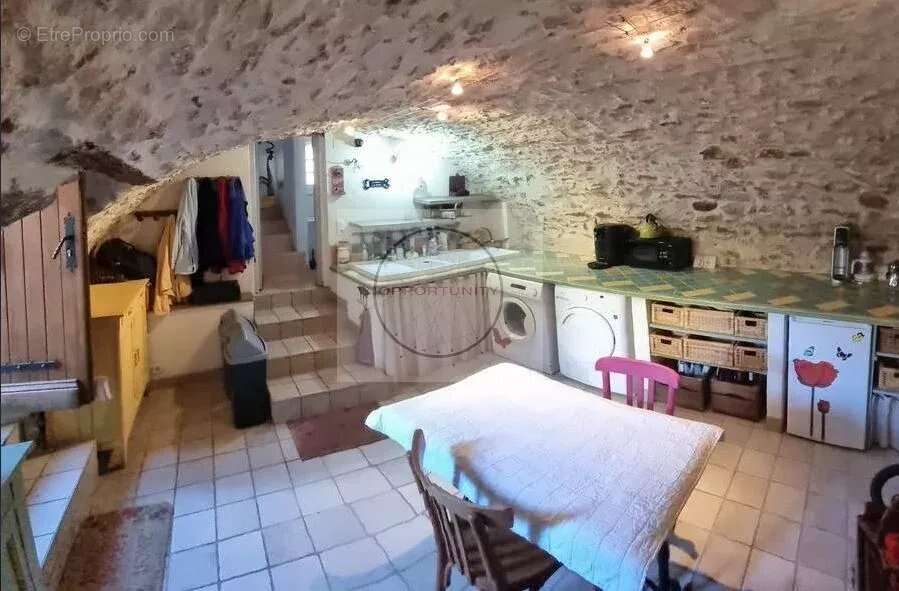 Maison 186 m² à Blandy  - photo 5