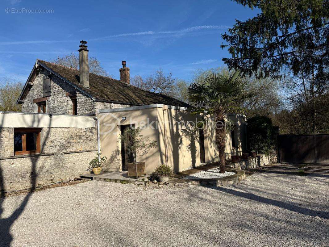 Maison à CHATEAU-LANDON