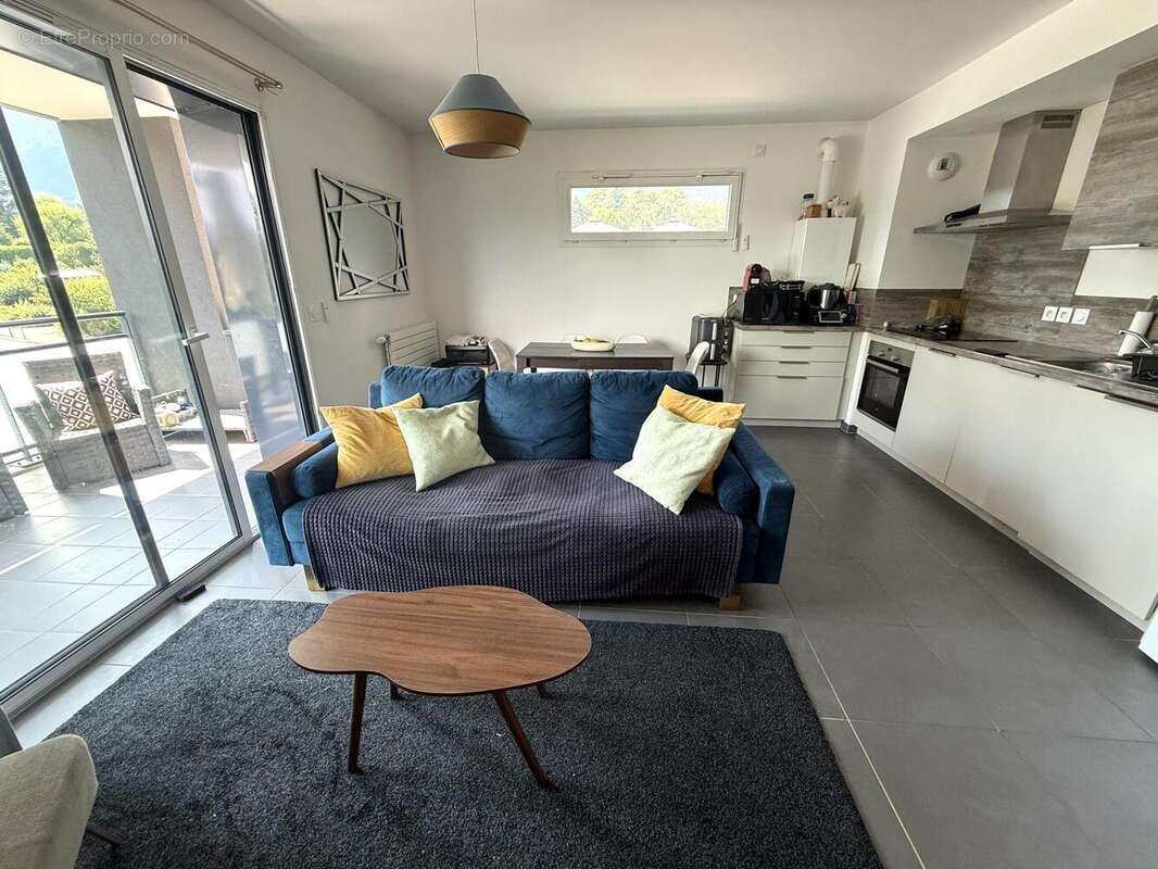 Appartement à SAINT-ISMIER