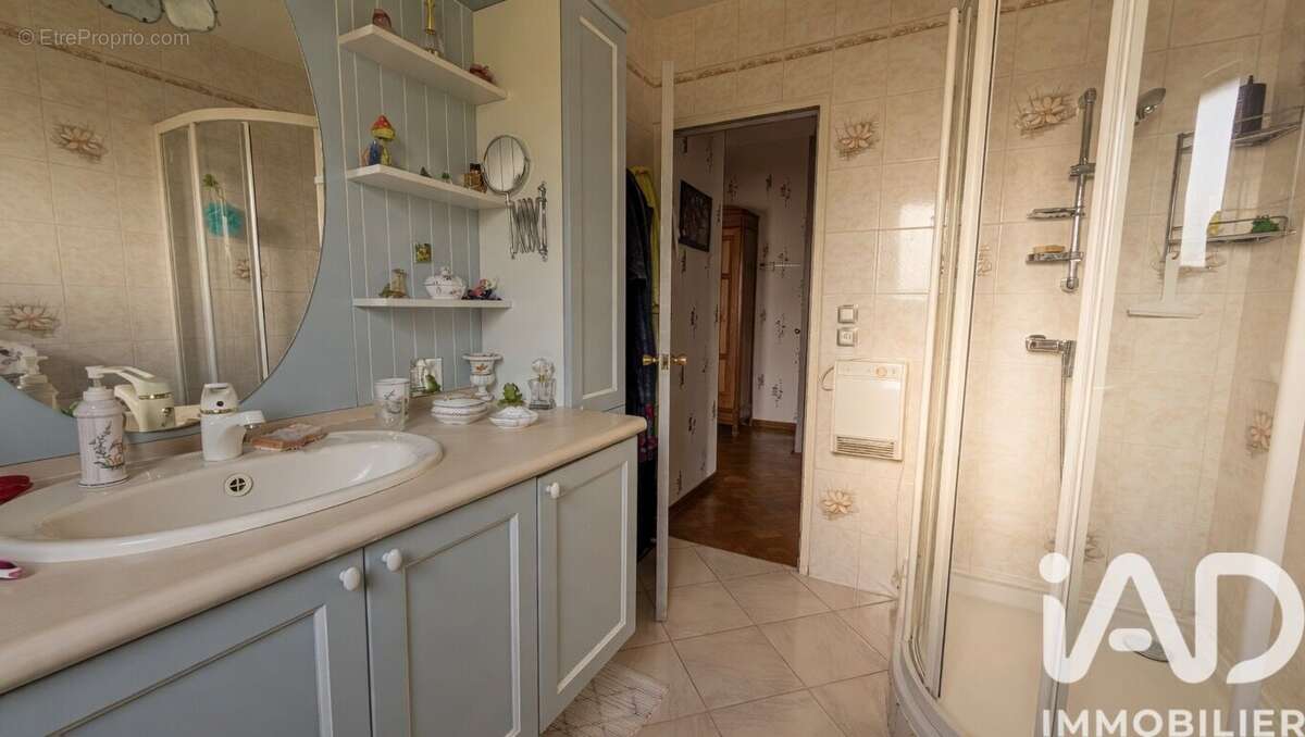 Maison 112 m² à Pierrefitte-En-Beauvaisis  - photo 6