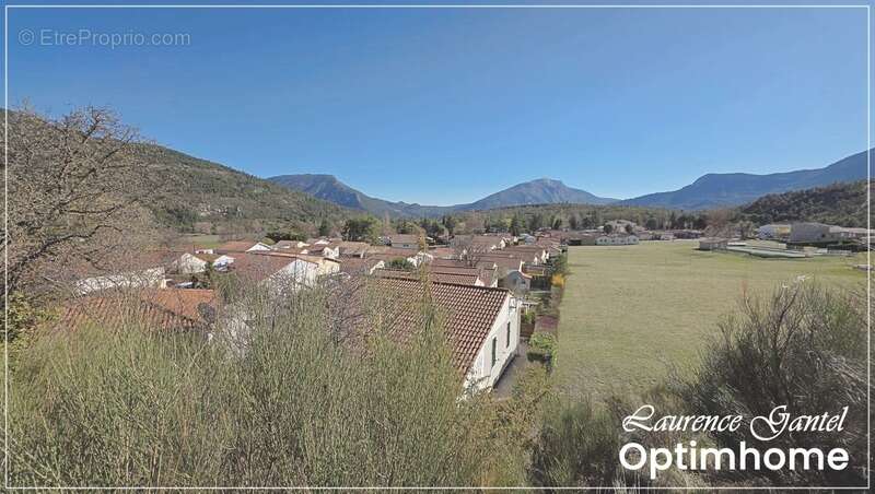 Maison à CASTELLANE