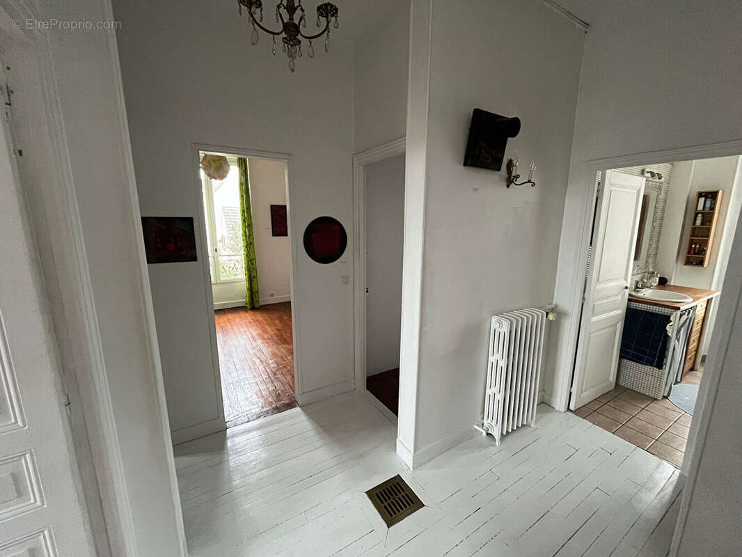 Maison à NEUILLY-PLAISANCE