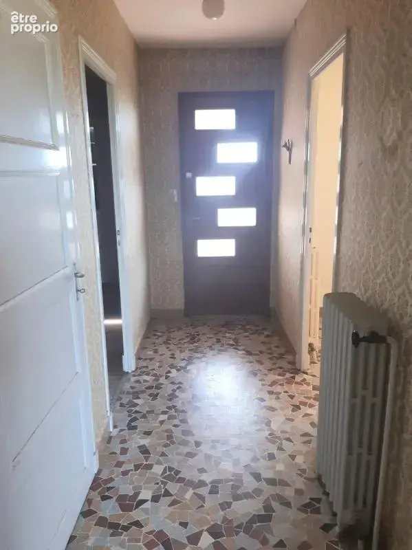 Maison 5 pièces 85 m² à vendre à Puy-Guillaume (63290) - photo 6
