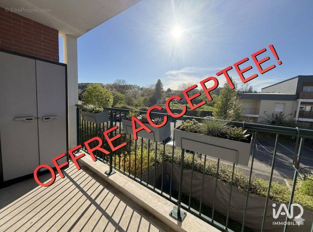 Photo 1 - Appartement à LA RIVIERE-SAINT-SAUVEUR